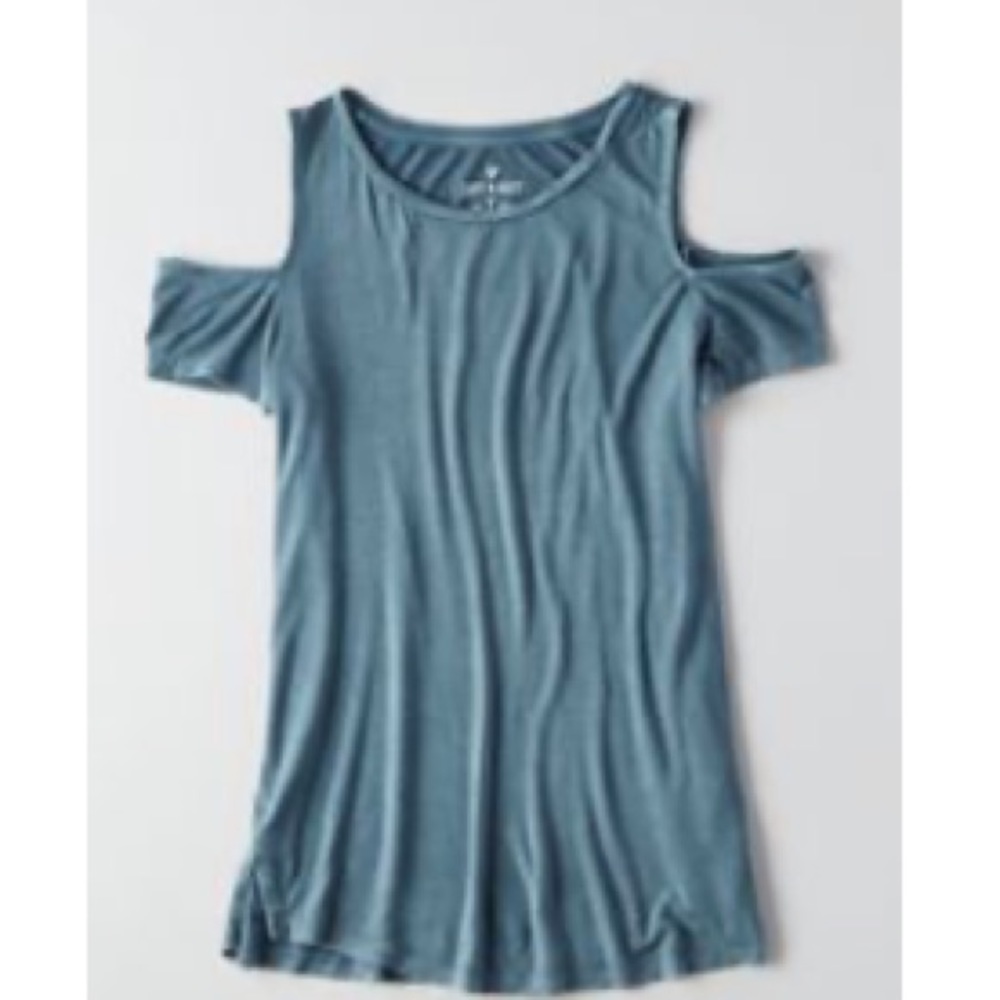 AE off the shoulder Tee